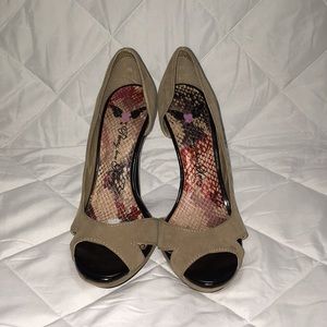 Penny Loves Kenny Tan Peep Toe D’orsay Heels 7M